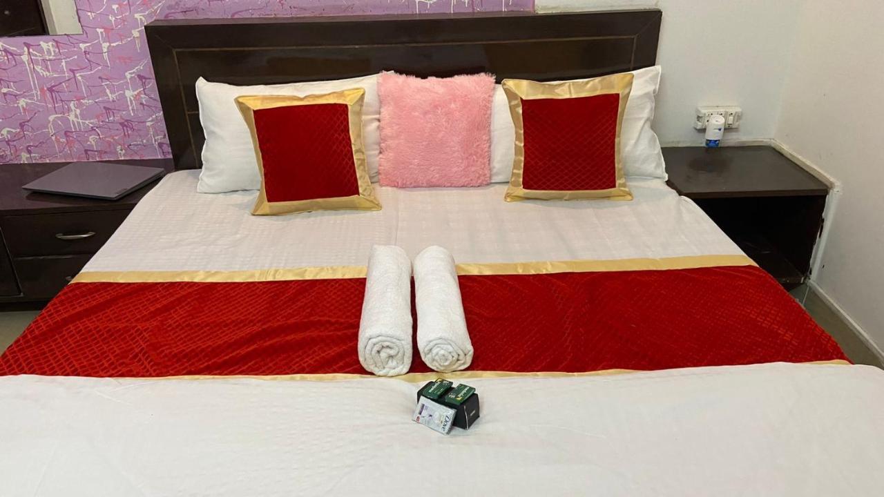 Travel Monkey Hostel Agra  Exterior foto