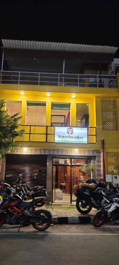 Travel Monkey Hostel Agra  Exterior foto